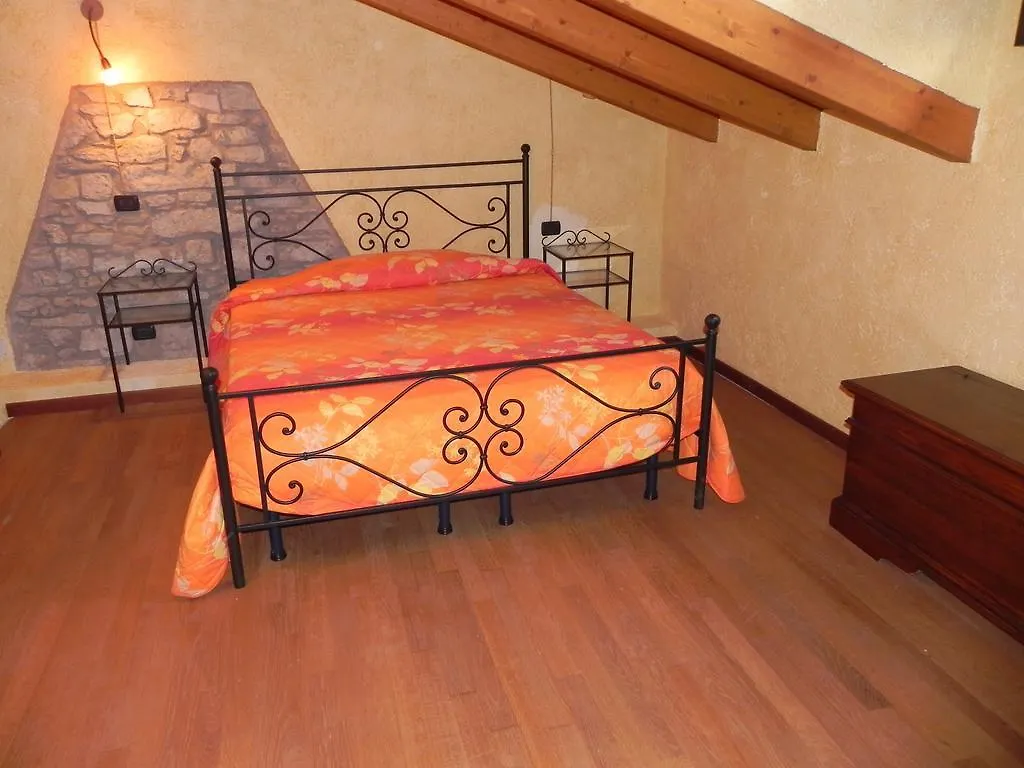 Casa Vacanze Fattoria Il Cerro Holiday home Pianelleto Italy